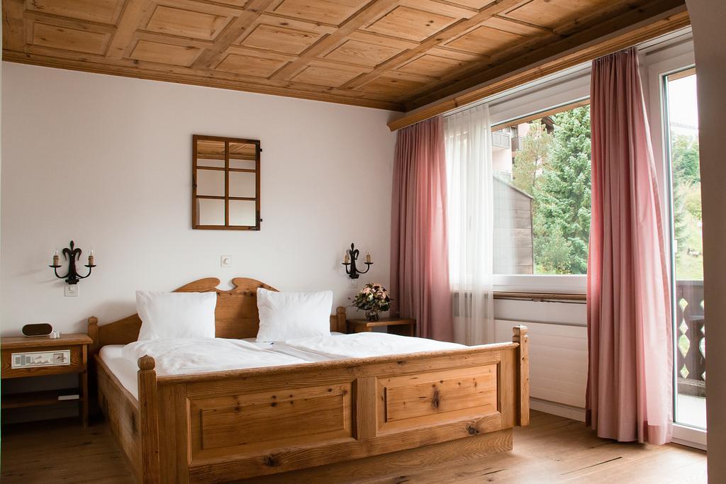 Hotel Restaurant Chesa Флимс Екстериор снимка